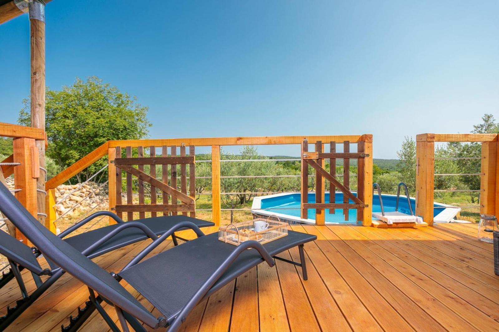 Prima Insula Glamping Ξενοδοχείο Brusici Εξωτερικό φωτογραφία